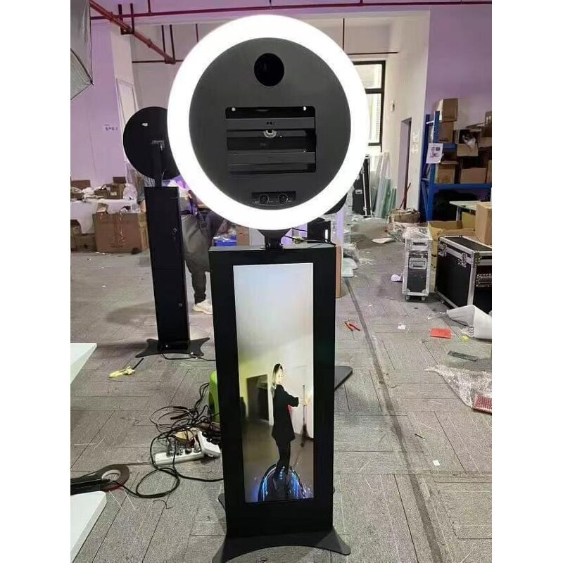 Photo Booth Lights Supplier - Roamer 360 iPad-Compatible Portable