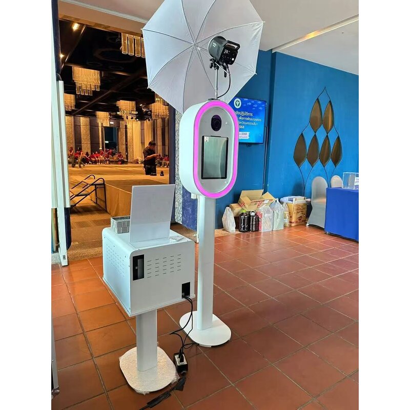 Photo Booth Kiosk Manufacturer - Selfie iPad Shell Social Media Dedicated