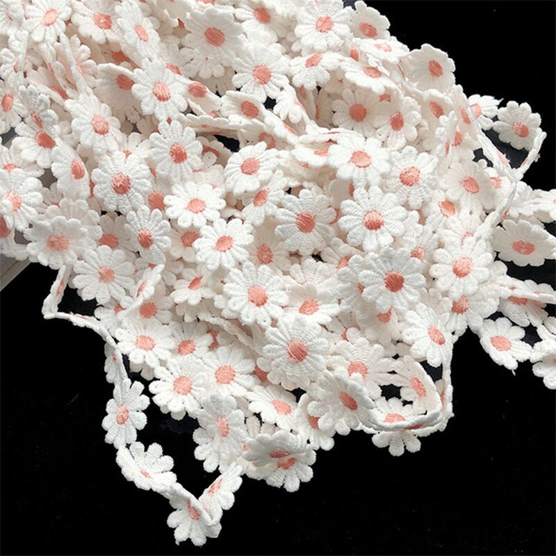 Embroidery Badges Patch Supplier - Appliques Clothing Water Soluble Daisy