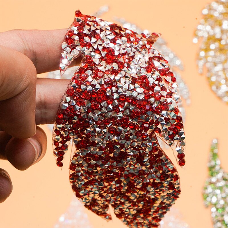 Rhinestone Patch Brooch Factory - Wholesale Leaf Feather Labels Clothing