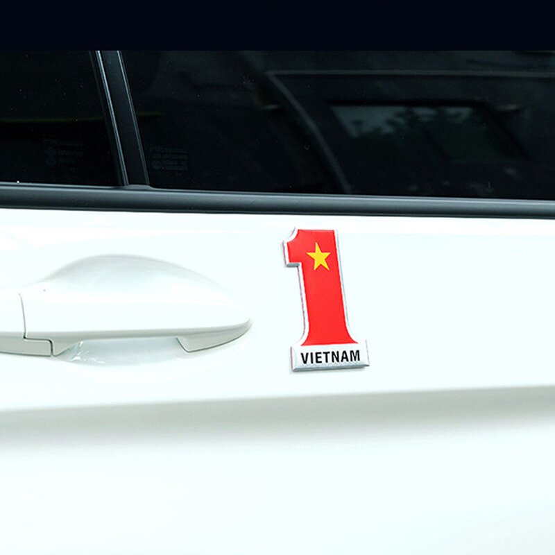 Car Emblem Badges Manufacturer - Wholesale American Flags Custom Logo Soft