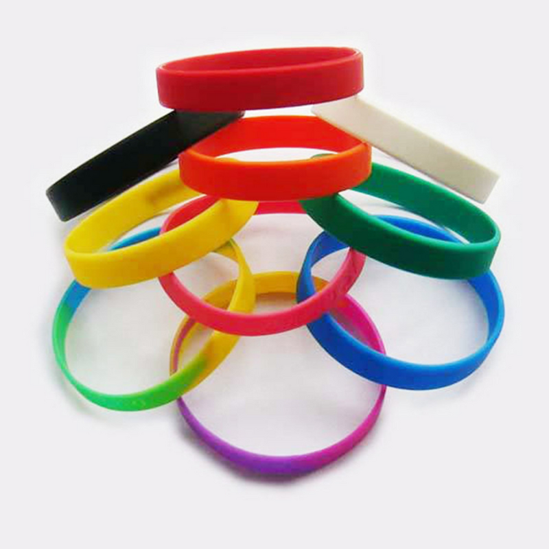 Silicone Bracelet Factory - Custom Glow in Dark Novelty Gifts for Party