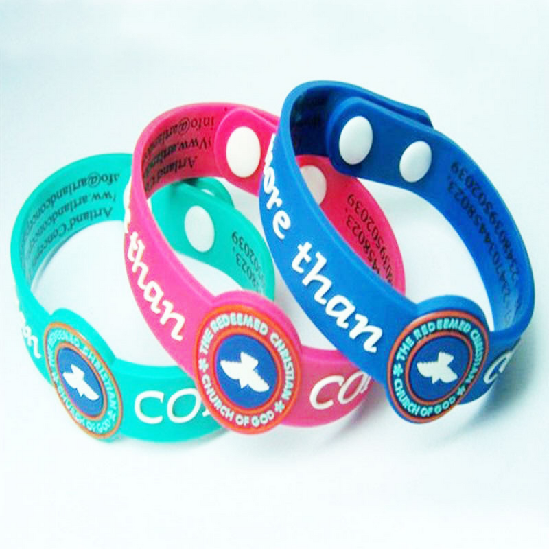 Silicone Bracelet Factory - Custom Glow in Dark Novelty Gifts for Party