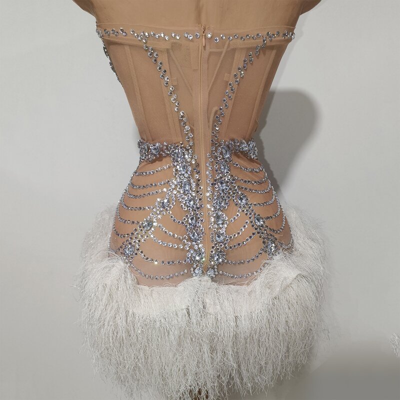 Strapless Sexy Dress Factory - OEM/ODM Novance Y5 Hot Selling Shiny Rhinestones White Feathers Hem