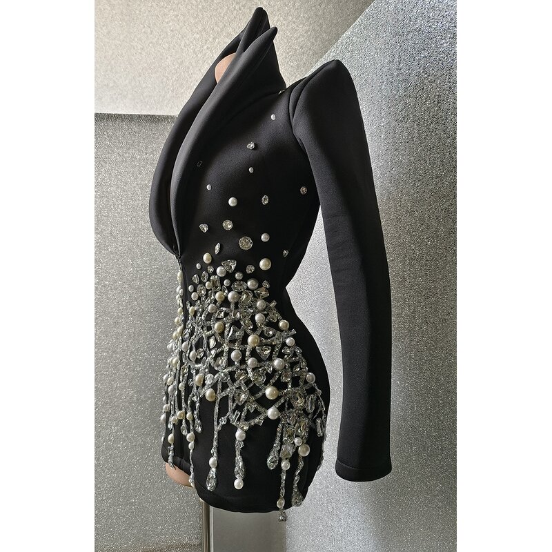 Evening Dresses Manufacturer - OEM/ODM NOVANCE High Neck Glittering Crystals with Shoulder Pad