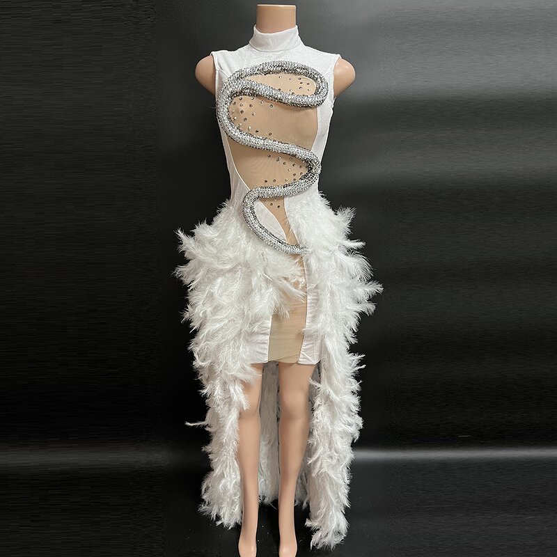 Maxi Dress Factory - OEM/ODM Novance Bale Evening Crystal Bridal Gown Plus Size Feather Long