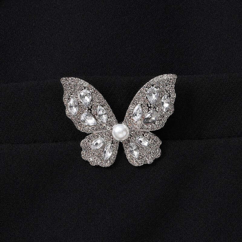 Brooch Manufacturer - OEM/ODM Bling Crystal Zircon Forest Series Butterfly Pearl Clothing