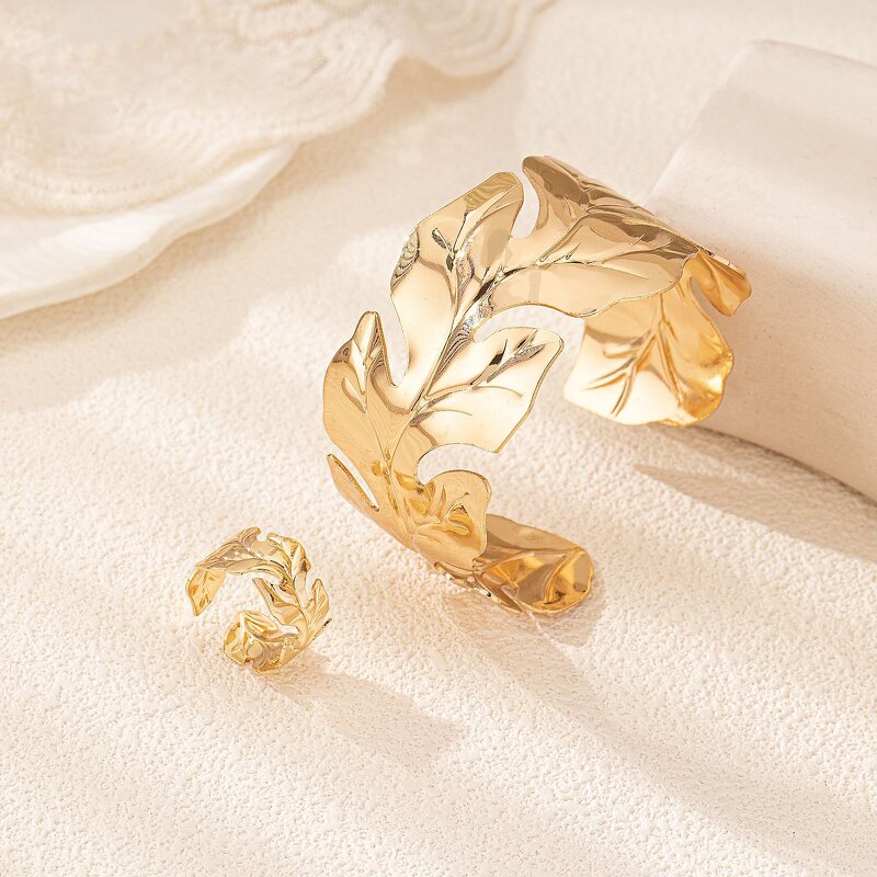 Cuff Bracelets Manufacturer - OEM/ODM Women's Leaf Ethnic Design Metal Geometric Punk