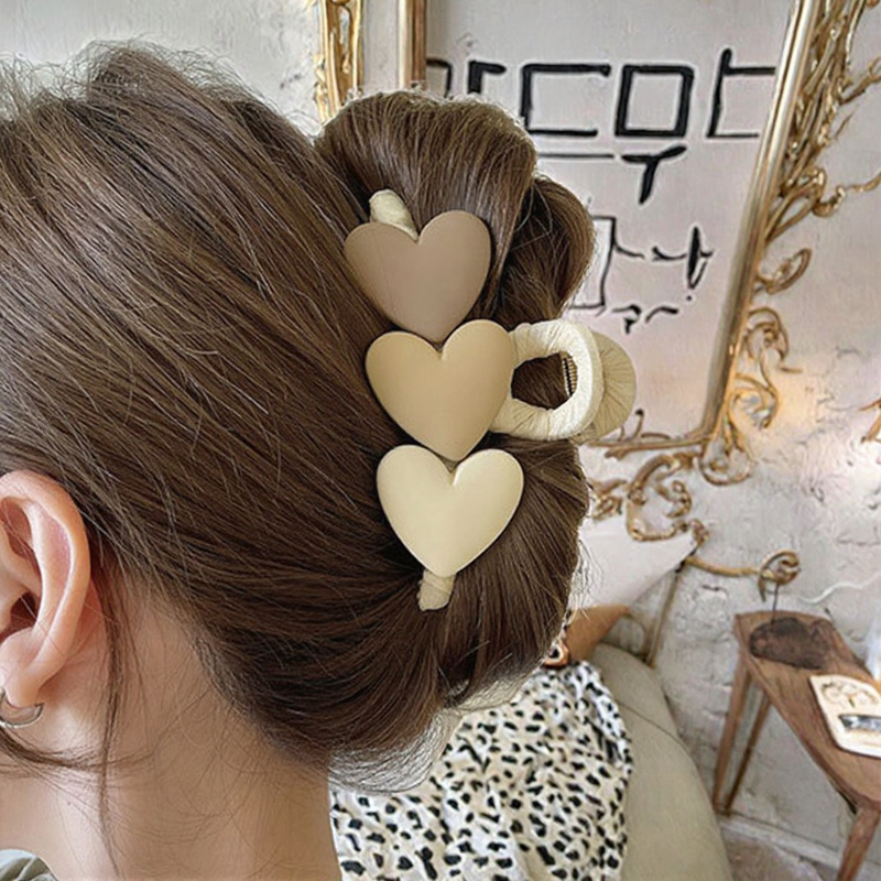 Hair Clip Factory - OEM/ODM Korean Gradient Heart Back Women Summer Simple Sweet Shark