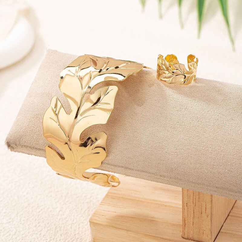 Cuff Bracelets Manufacturer - OEM/ODM Women's Leaf Ethnic Design Metal Geometric Punk