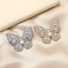 Brooch Manufacturer - OEM/ODM Bling Crystal Zircon Forest Series Butterfly Pearl Clothing