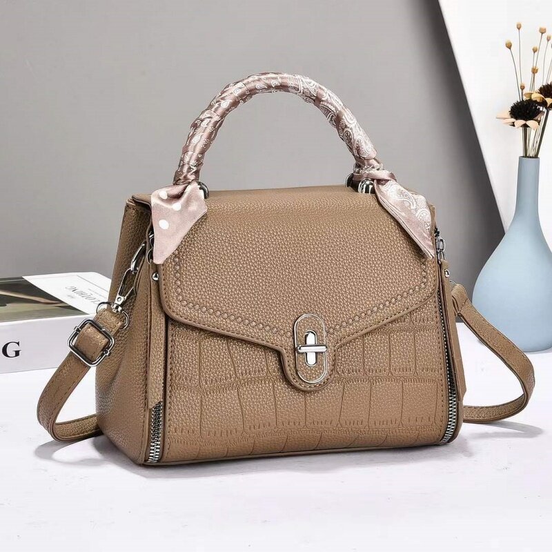 Women's Handbag Factory - OEM Zipper Geometric Pattern Business Bag
