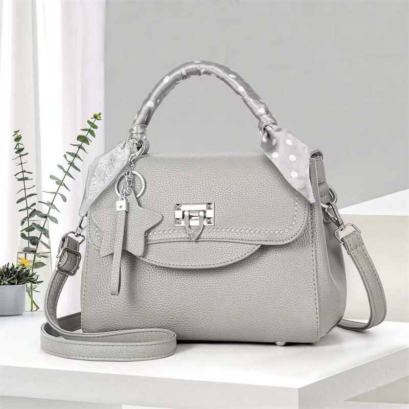 Women Crossbody Bag Factory - OEM PU Material Square Bag Wholesale