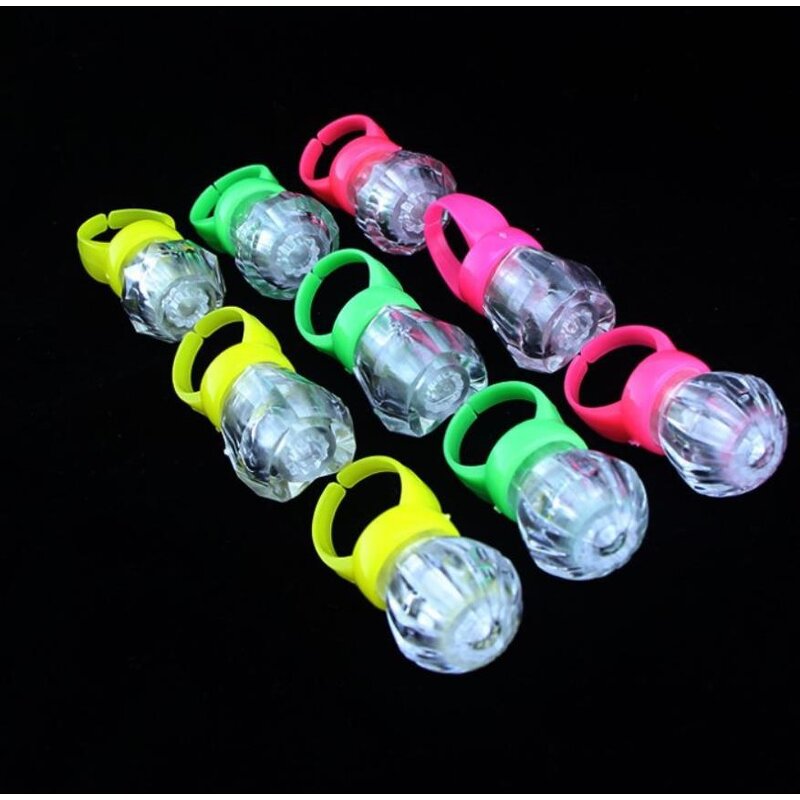 Led Rings Factory - OEM Diamond Shape Light up Flashing Finger Lights