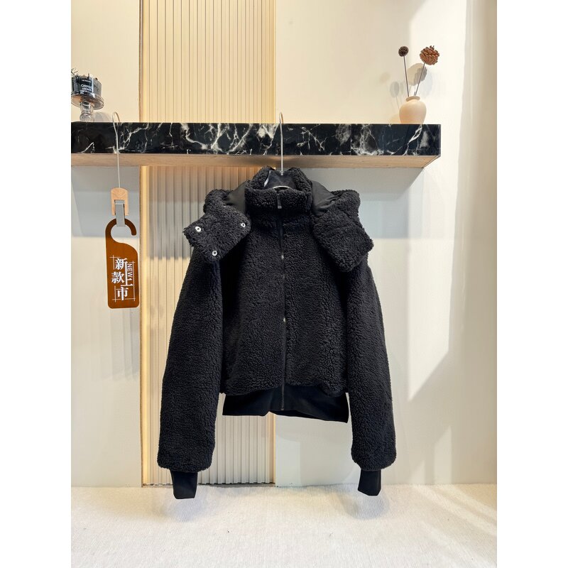 Yoga Set Factory - OEM/ODM Women's Plus Size Gym Fitness 2-Piece Set for Women