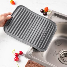 Heat Resistant Mat Factory - OEM Modern Style Portable Hair Tools Travel Non-Slip