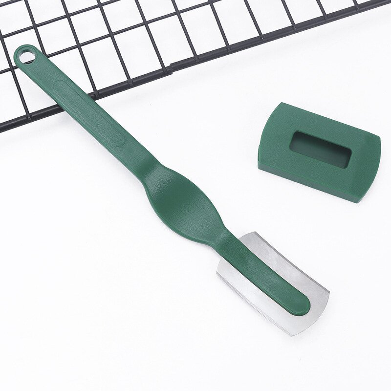 Bread Knife Factory - OEM Green Plastic Curved Shaped Cutter Baking Tool