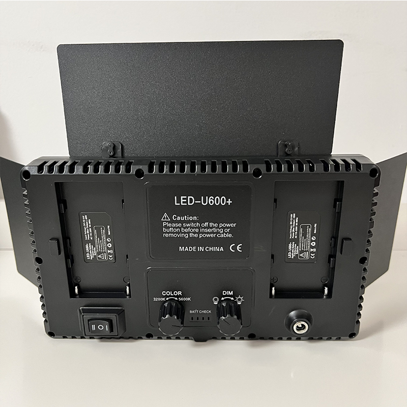 Photo Studio Light Supplier - OEM E600 3200k-6500k HOT LED Video Recording