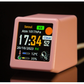 Smart WIFI Clock Supplier - OEM Mini Size Desk Clock Cute GIF Electronic Album