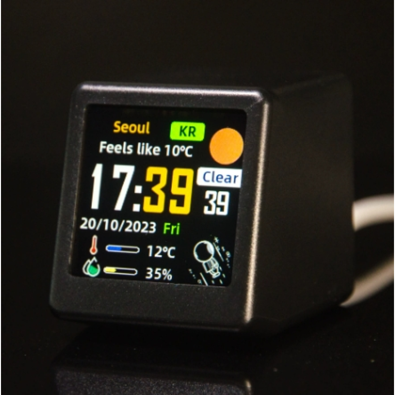 Smart WIFI Clock Supplier - OEM Mini Size Desk Clock Cute GIF Electronic Album