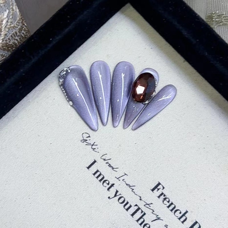 Manicure Patches Manufacturer - Bulk Purely Handmade Reusable Removable Cats