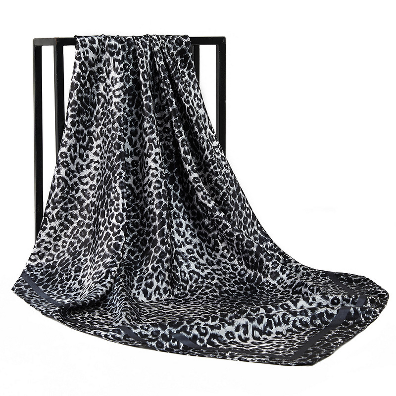 Satin Scarf Factory - OEM 90x90cm Leopard Print Square Headscarf