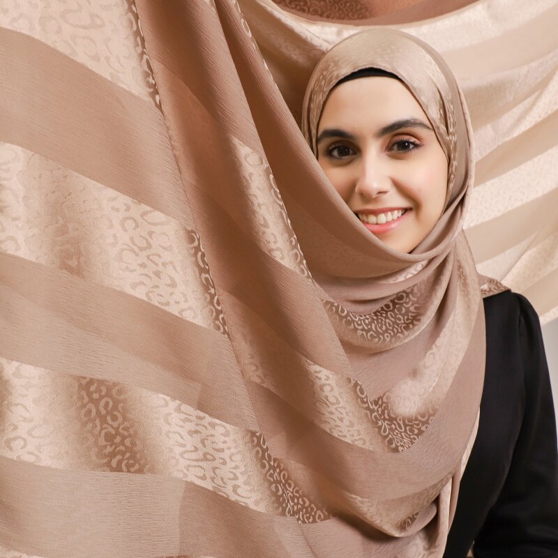 Satin Silk Hijab Factory - OEM Jacquard Leopard Print Wide Stripe Scarf