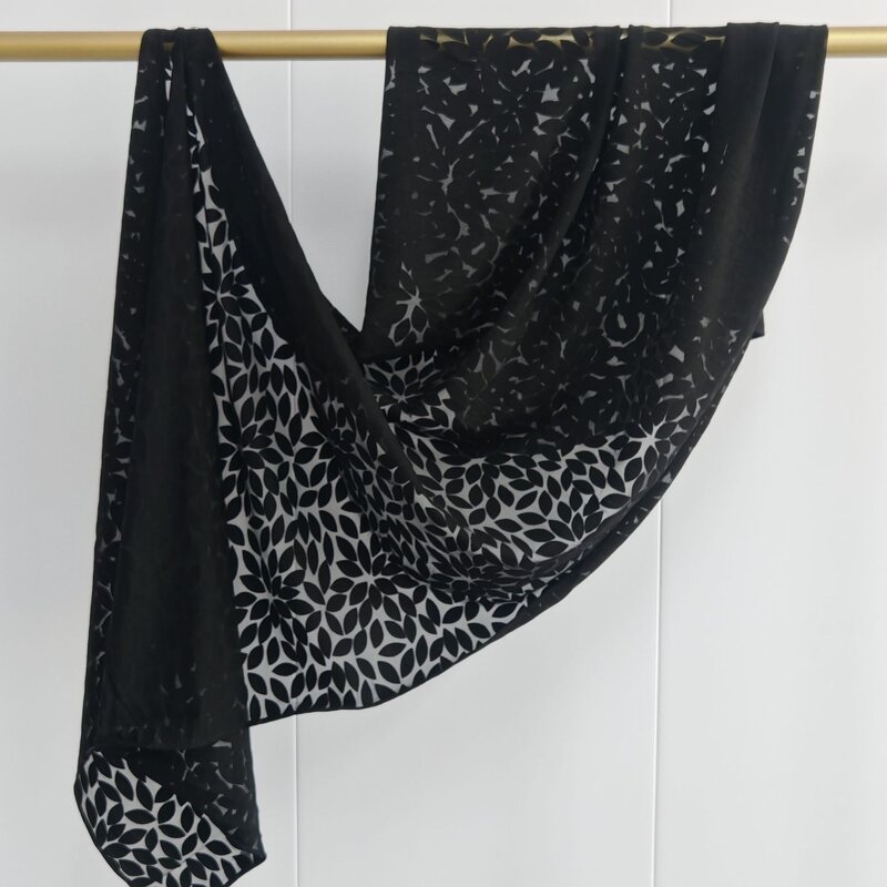 Jersey Scarf Supplier - Wholesale Petal Prints Hot Stamping Floral