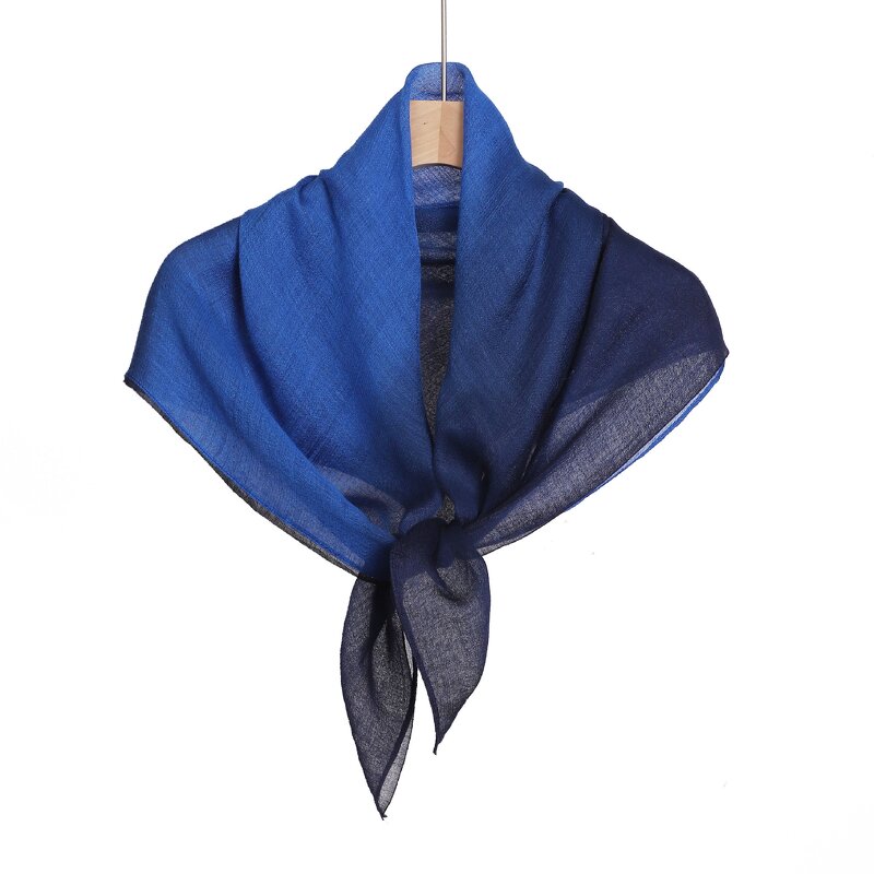 Silk Scarf Manufacturer - Wholesale Vintage Gradient Square Commuting Neck Scarf