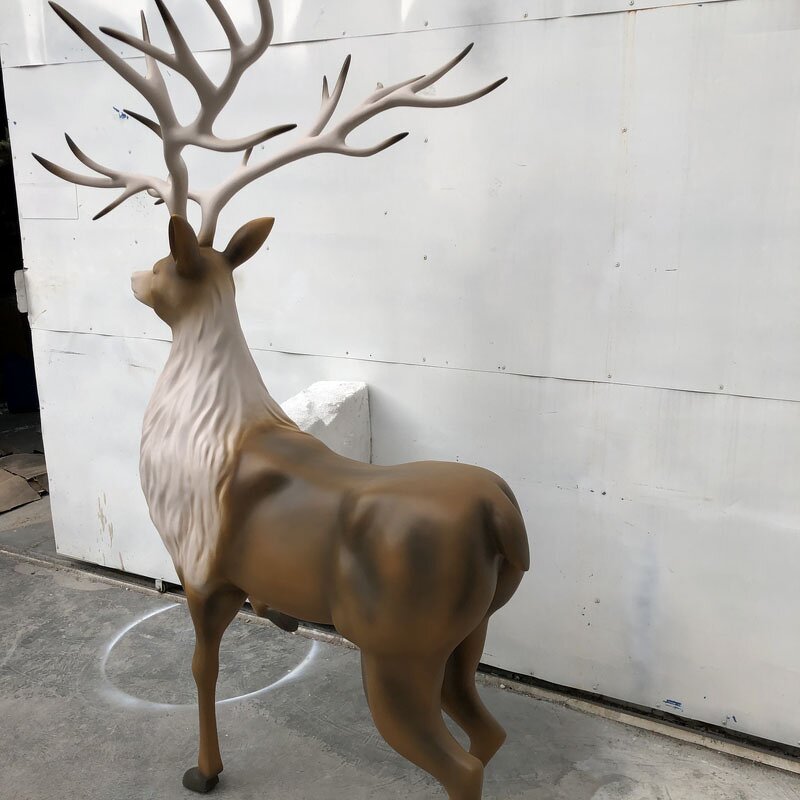 Realistic Animal Sculptures Factory - OEM Equal Scale Deer Elk Ornaments for Home Decoration Parks