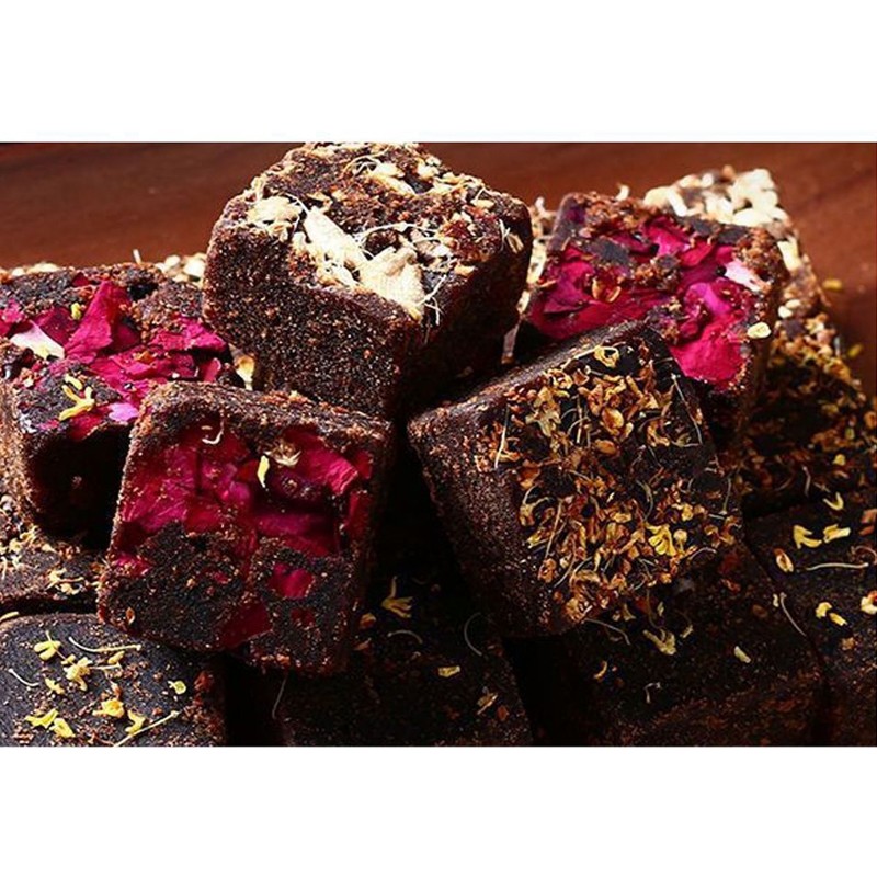 Natural Brown Sugar Blended Dried Flowers Tea Handmade Ginger Cubes Flavors Rose Flowers Healthy Herbal Tea Black Sugar Cubes