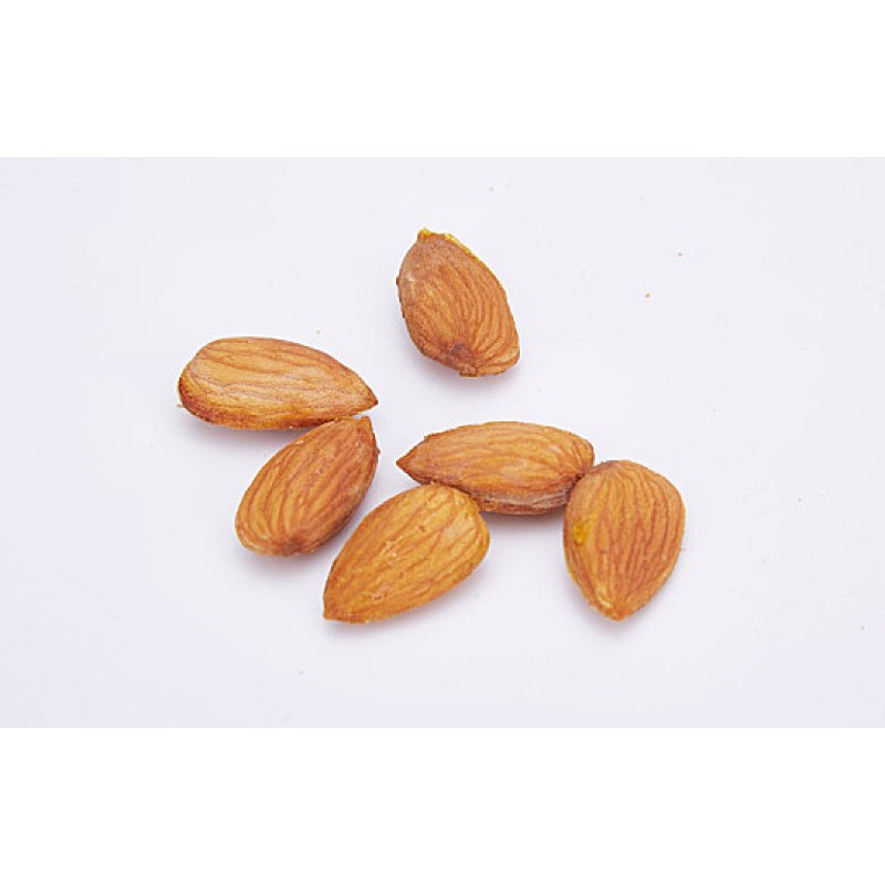 High Nutritional Value Sweet Tasted Dried Badam Almonds Healthy Food Snack in Bulk Packaging AD Drying Process