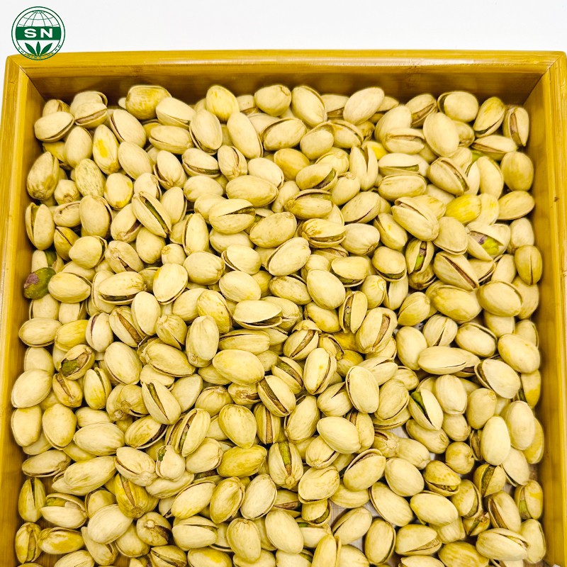 Chinese Pistachio Snack Nuts Delicious Crispy