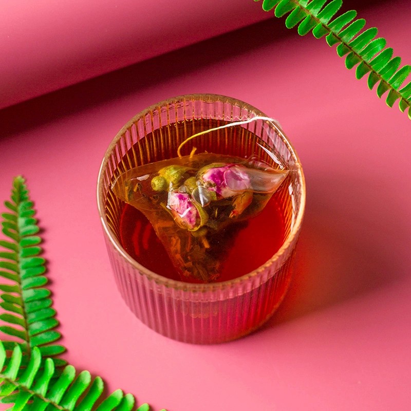 Rose Black Tea Pyramid Tea Bags Double - Petaled Red Rose Flower and Qimen / Keemun Black Tea Blend Teabag