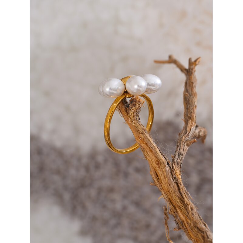 Simulated Pearls Ring Manufacturer - JINYOU 4094 Elegant Golden Stainless Steel