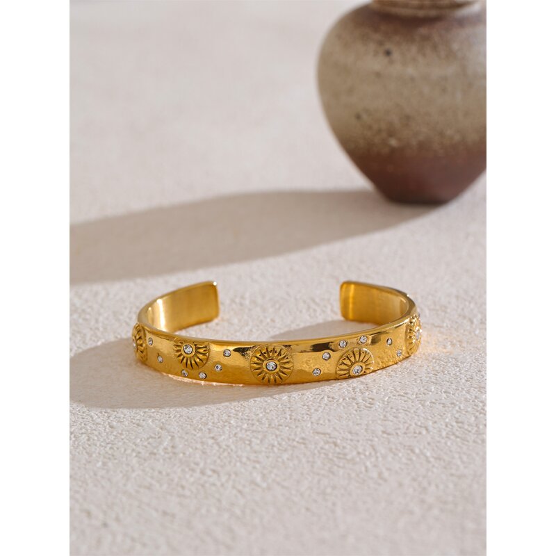 Zircon Flower Set Manufacturer - JINYOU 5146 New Arrival Shiny Hoop Earrings