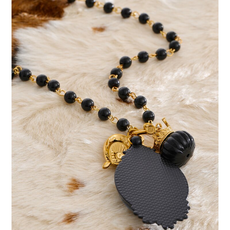 Vintage Rose Necklace Manufacturer - JINYOU 2213 Dark Series Resin White