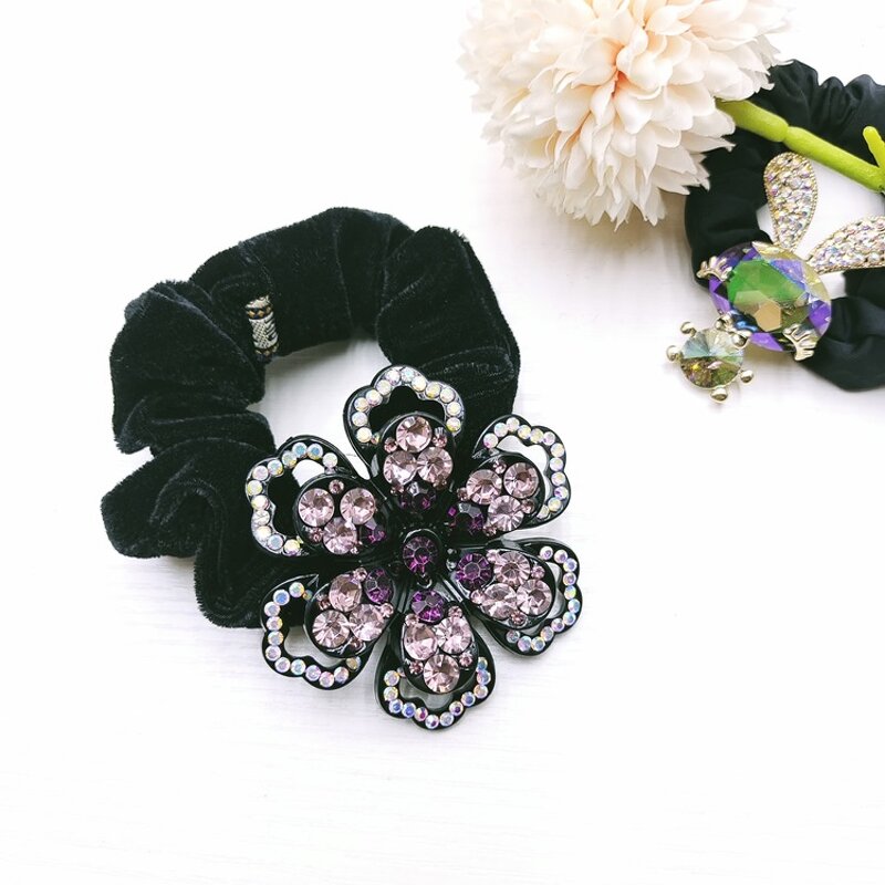 Hairband Factory - OEM Custom Velvet & Hollow Flower Design