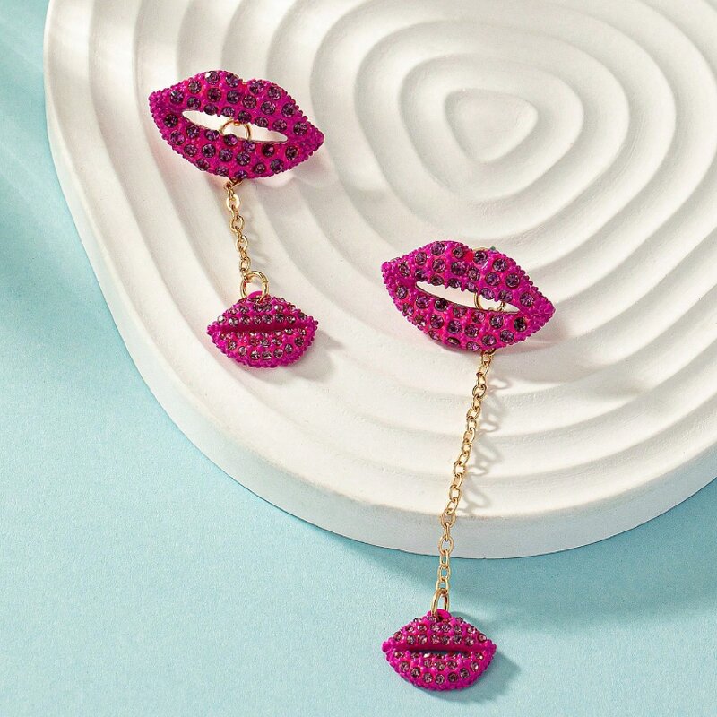 Drop Earrings Manufacturer - OEM Custom Asymmetric & Full Rhinestone