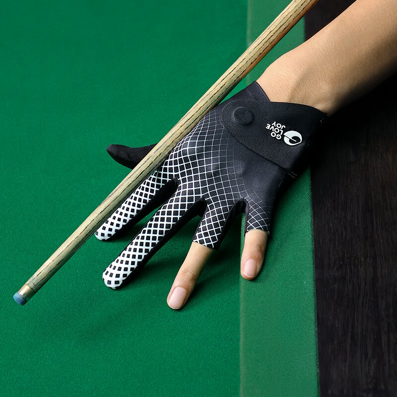Cue Gloves Manufacturer - OEM Men Magnetic Fingerless Billiard