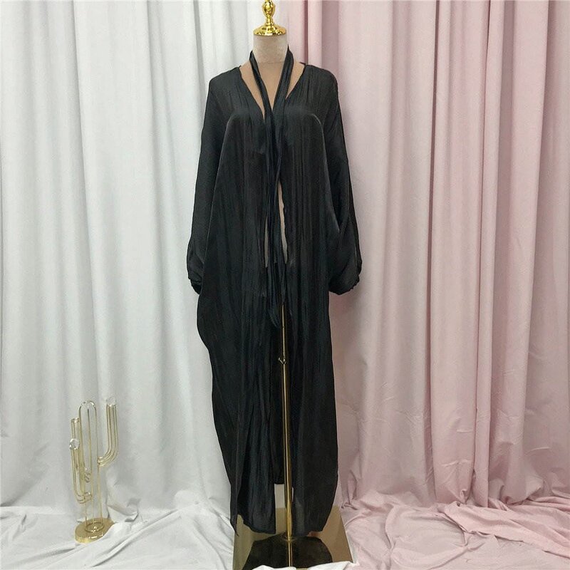 Abaya Supplier - OEM Dubai Three-Piece Solid Color Suit