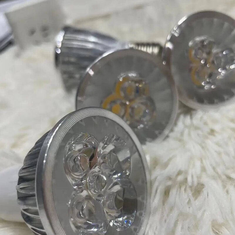 LED Bulb Kit Manufacturer - OEM SKD Spotlight Housing Kit