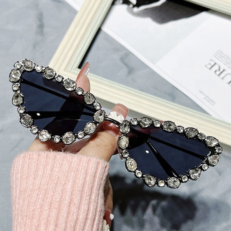 Cat Eye Sunglasses Manufacturer - Latest Luxury Metal Frame Rhinestone Diamond for Women