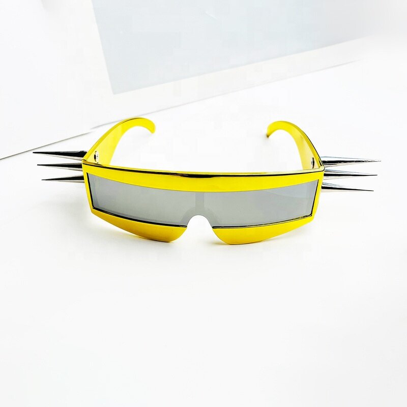 Punk Rivet Sunglasses Supplier - New Arrivals One-piece Lens Y2K Shades for Women and Men