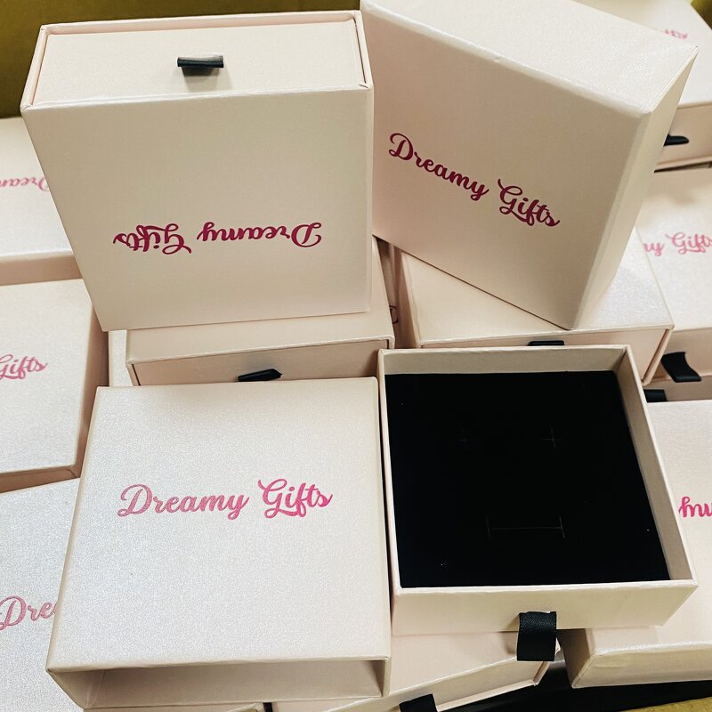 Shopping Paper Bags Supplier - OEM Customized Packaging Logo Printing