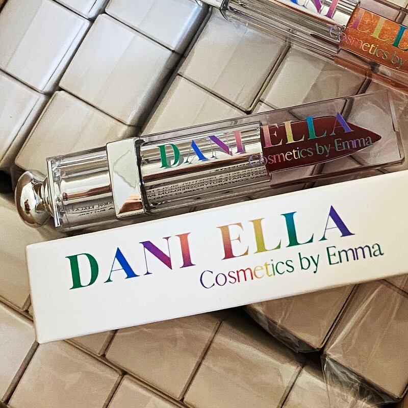 Waterproof Lipstick Supplier - OEM Popular Custom Logo Glossy