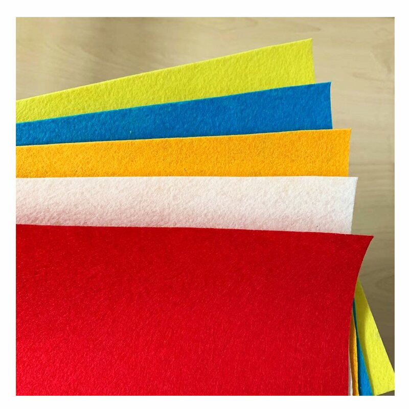 Non-woven Felt Fabric Supplier - Thermo-bonded 100% PET White for Craft Kids Felt