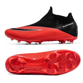 Soccer Football Shoes Manufacturer - Custom Design for Men & Children