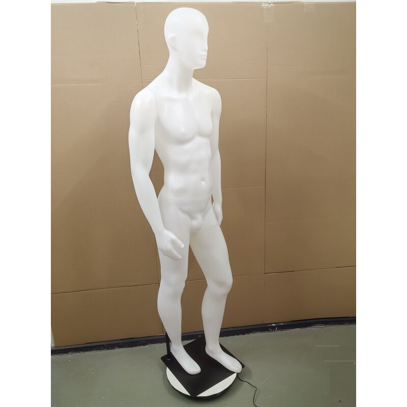 Female Mannequin Manufacturer - Life Like OEM