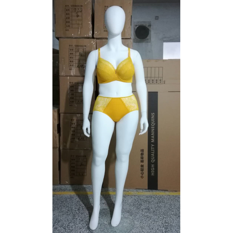 Curvy Mannequin Manufacturer - Fiberglass Custom